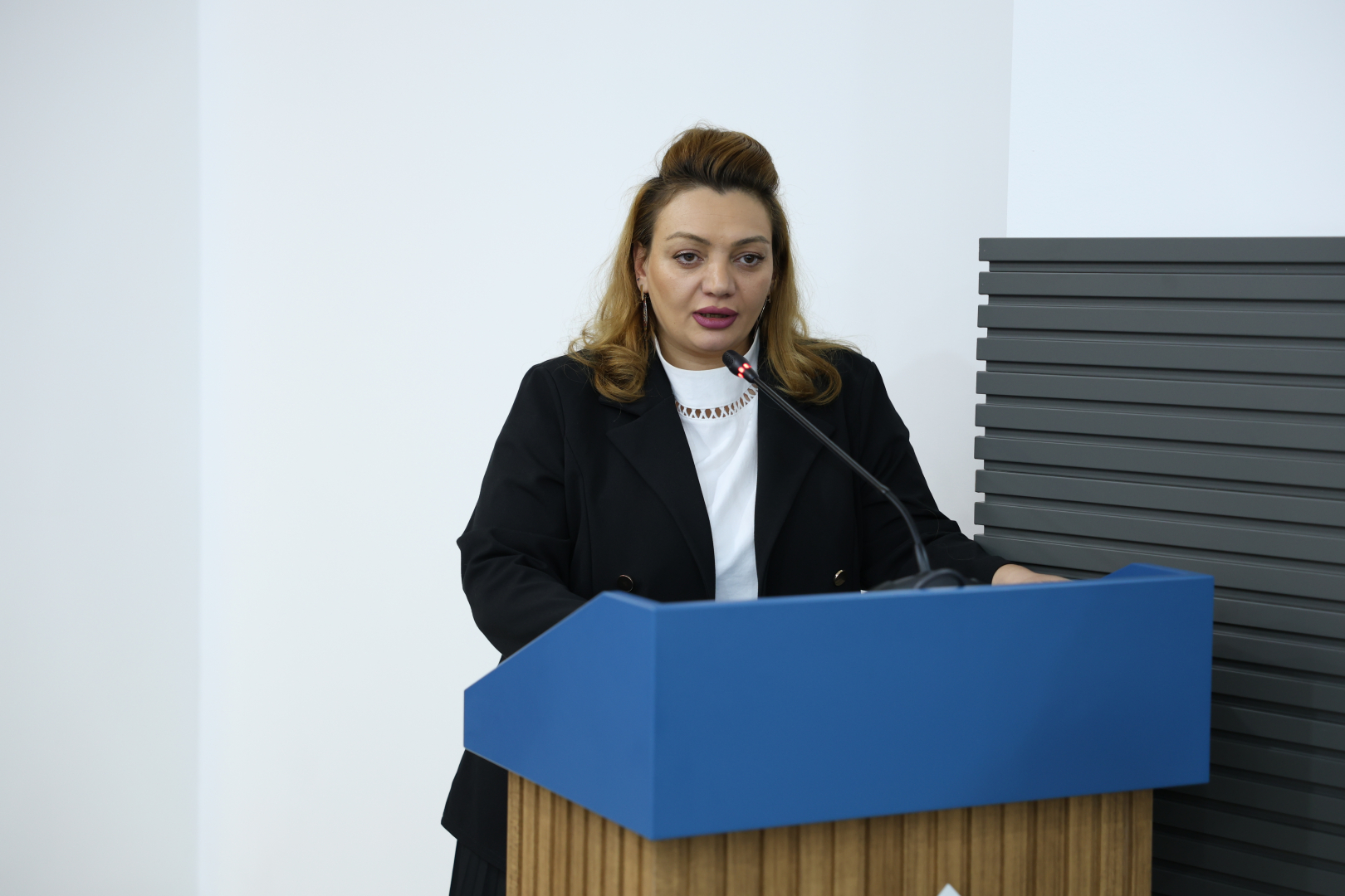 image-slide