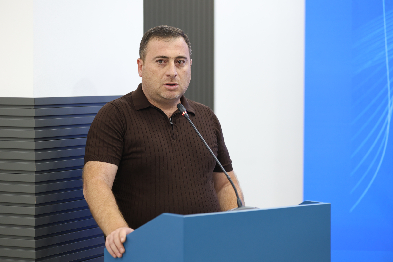 image-slide